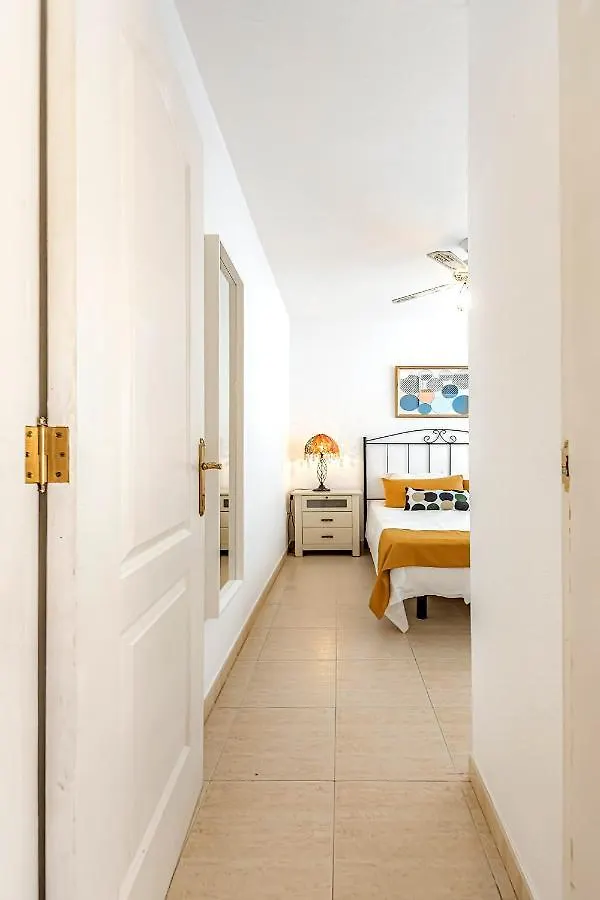 The Heights 2 Bedroom Apartment Los Cristianos  0*, Los Cristianos (Tenerife)