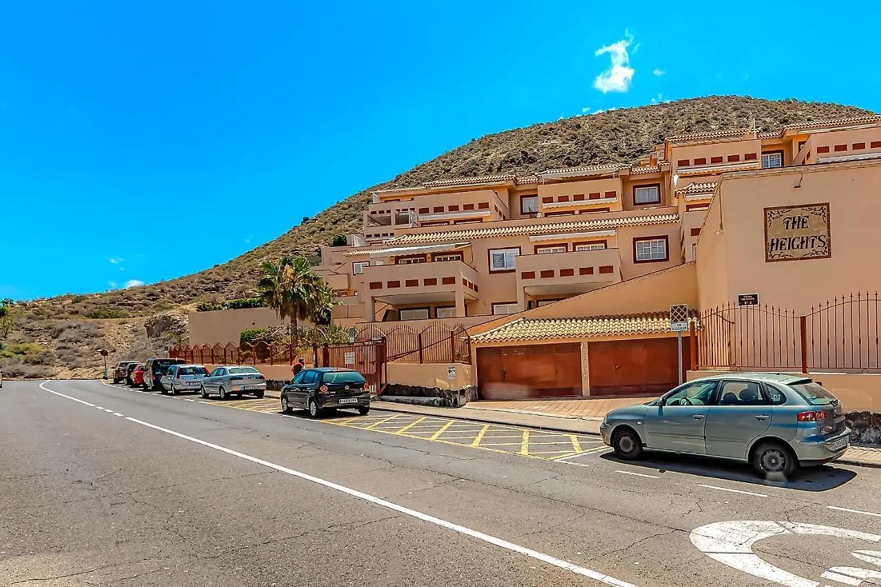 The Heights 2 Bedroom Apartment لوس كريستيانوس 0*,  إسبانيا