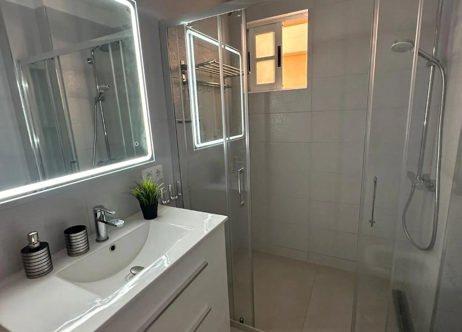 The Heights 2 Bedroom Apartment لوس كريستيانوس
