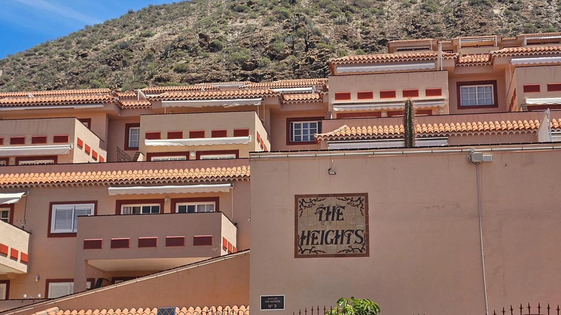 The Heights 2 Bedroom Apartment لوس كريستيانوس